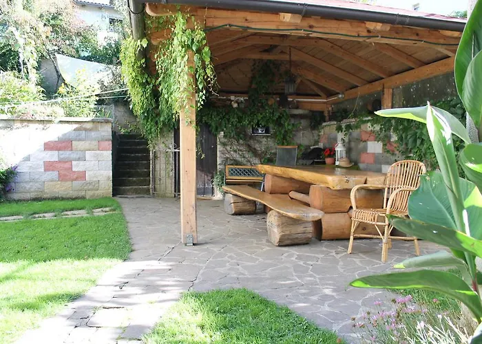 Jurca Alloggio in famiglia *